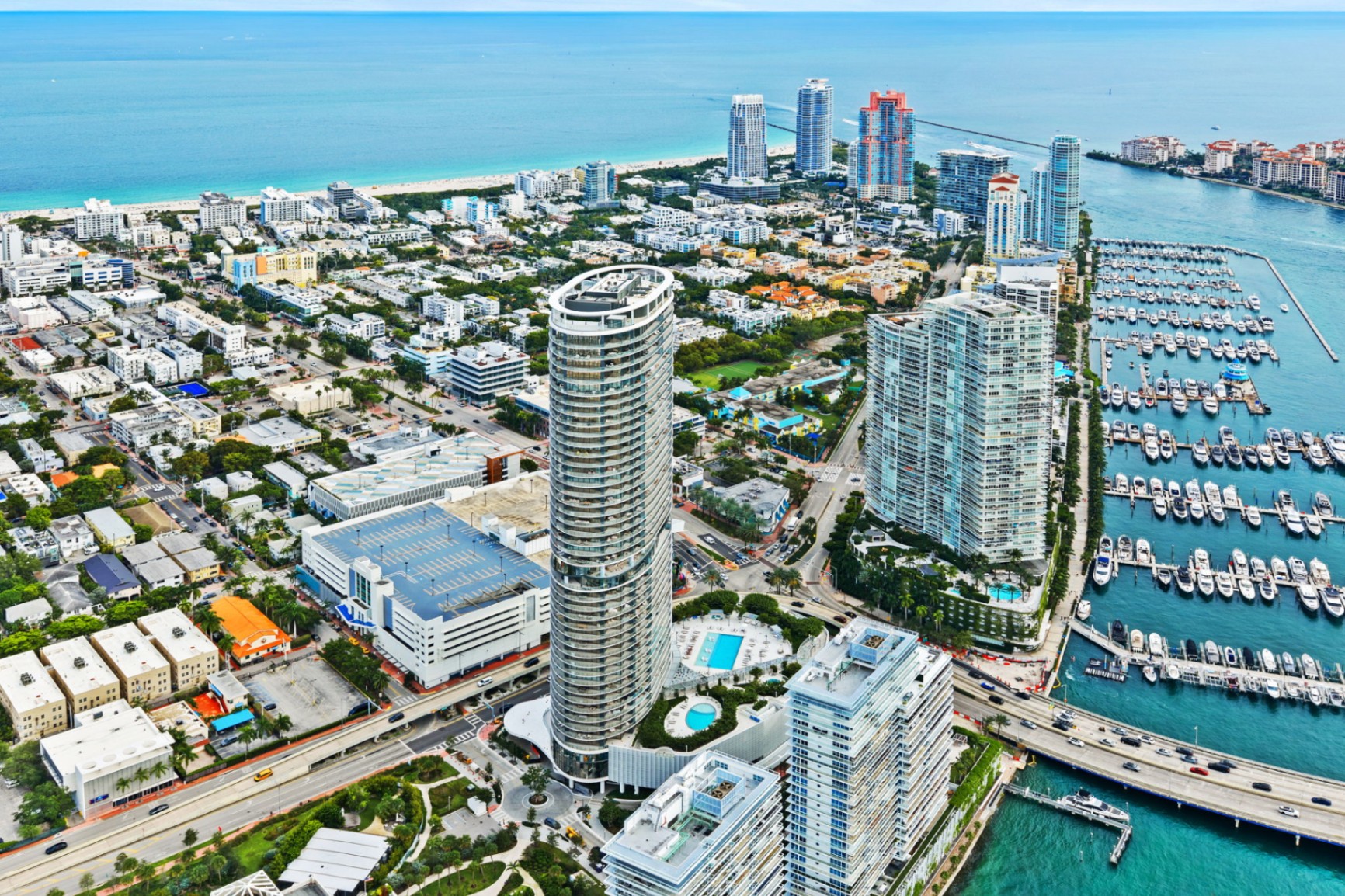 Luxury Miami Beach Residences Reference: Five Park